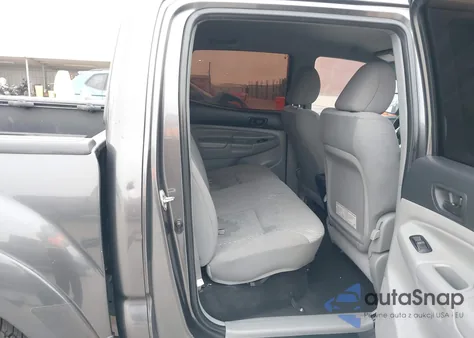 2014 Toyota Tacoma Prerunner z USA, uszkodzony, nr VIN 5TFJX4GN8EX031469